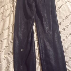 Lululemon Wunder Train leggings size 6 30$ a pair obo